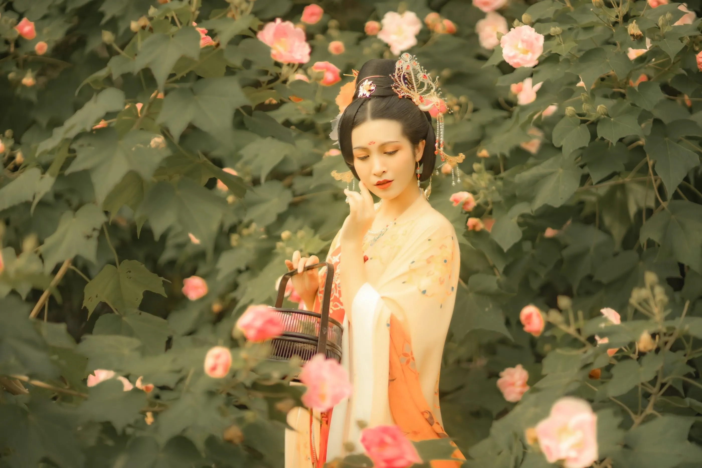 [YITUYU艺图语]2021.11.18 芙蓉词 修水凝花 [38P]插图1